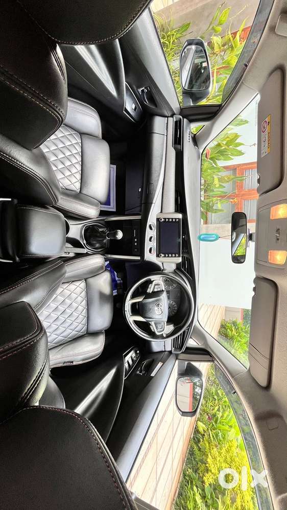 Toyota Innova Crysta 2022 Diesel Manual