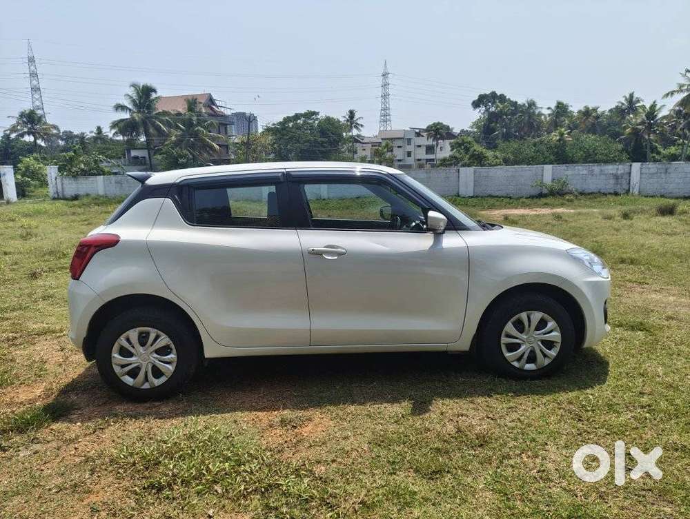 Maruti Suzuki Swift 2018 Amt Vxi, 2024, Petrol