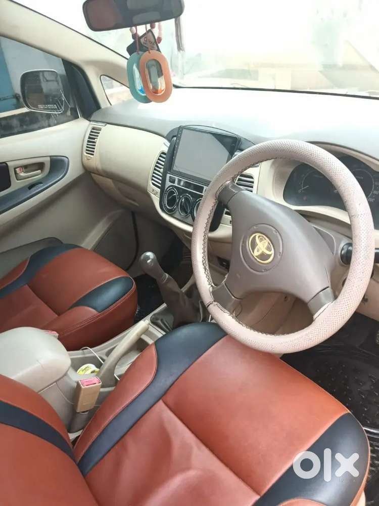 Toyota Innova 2007 Diesel 470000 Km Driven