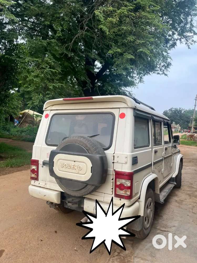 Mahindra Bolero Neo 1.5 2013