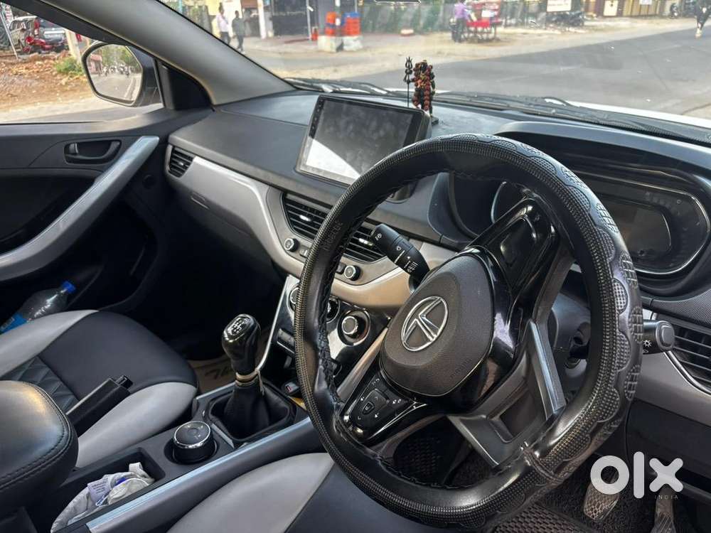 Tata Nexon Petrol Oct 2022  Single Owner  Well Maintained  Upgraded