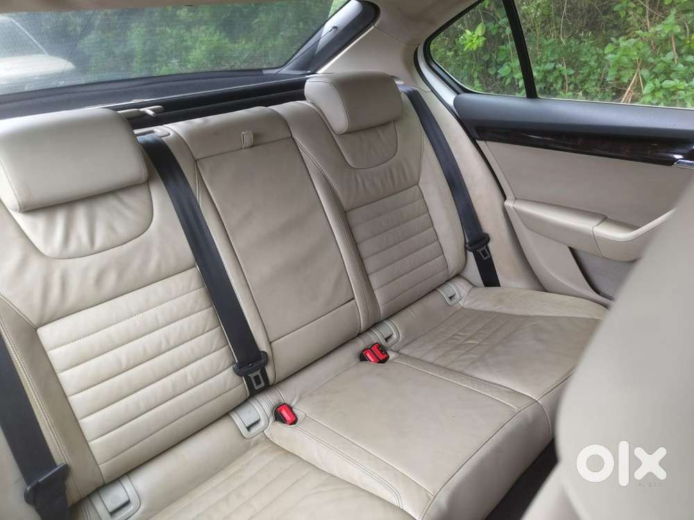 Skoda Octavia Facelift 2015 Diesel 120000 Km Driven