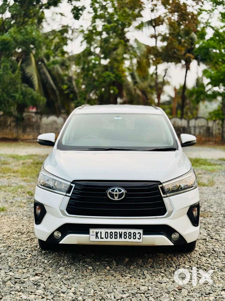 Toyota Innova Crysta 2.4 Gx Limited Edition At 8 Str, 2021, Diesel