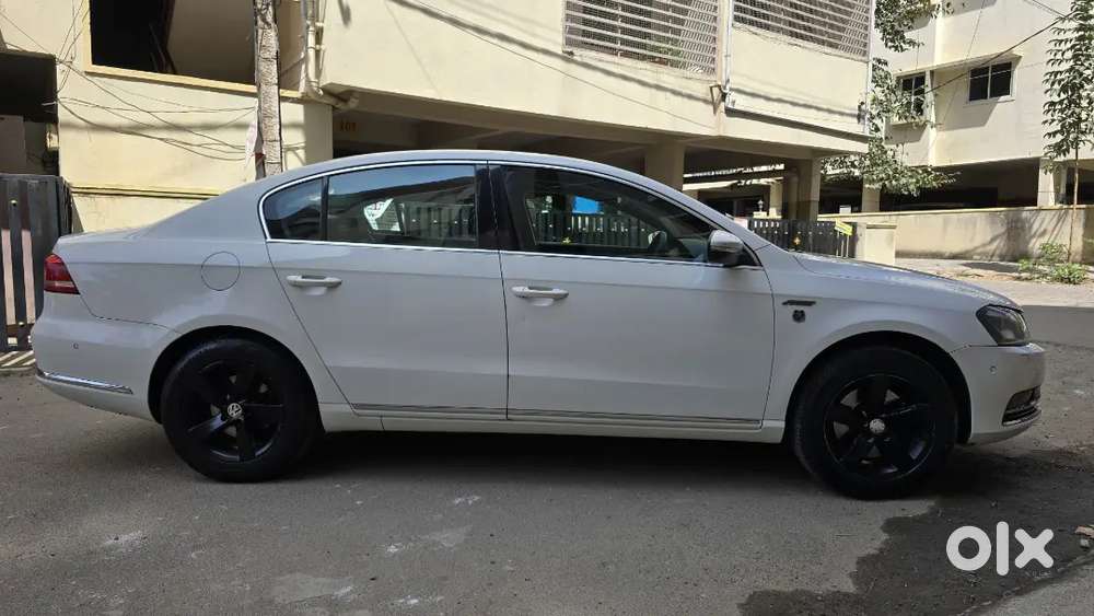 Volkswagen Passat 2013 Diesel Well Maintained Topend