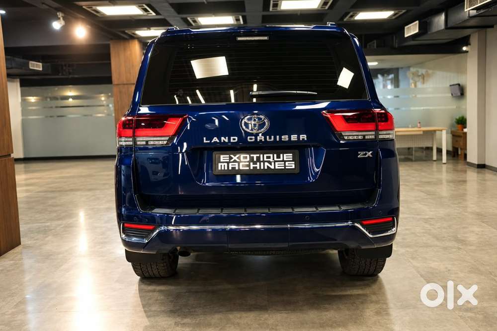 Toyota Land Cruiser 3.3 Zx Diesel, 2023, Diesel