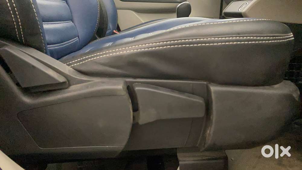 Renault Triber Rxz Easy-r Amt, 2022, Petrol