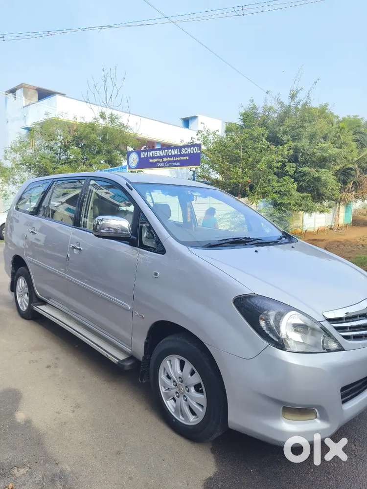 Toyota Innova 2.5 Vx 2010