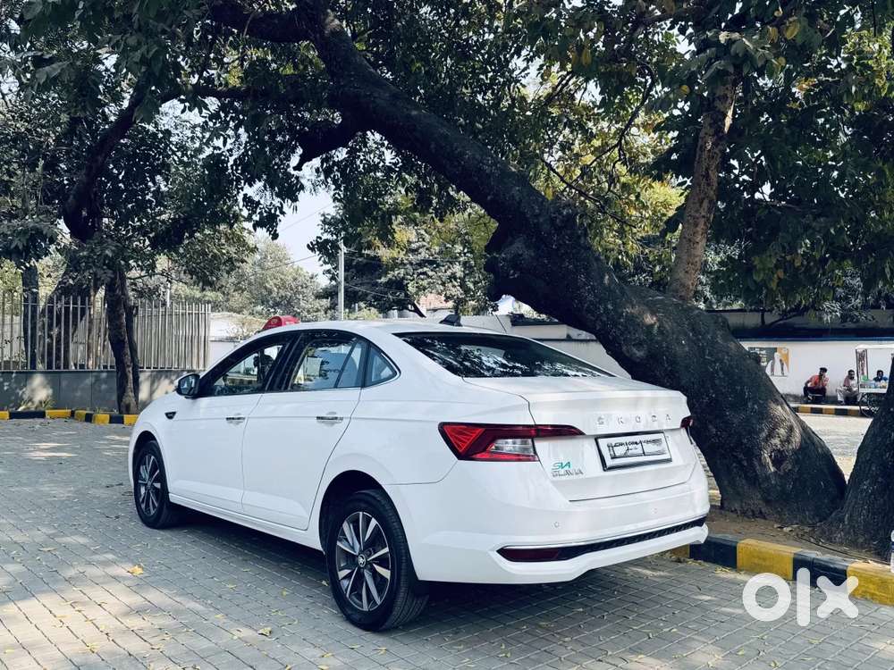 Skoda Slavia, 2024, Petrol