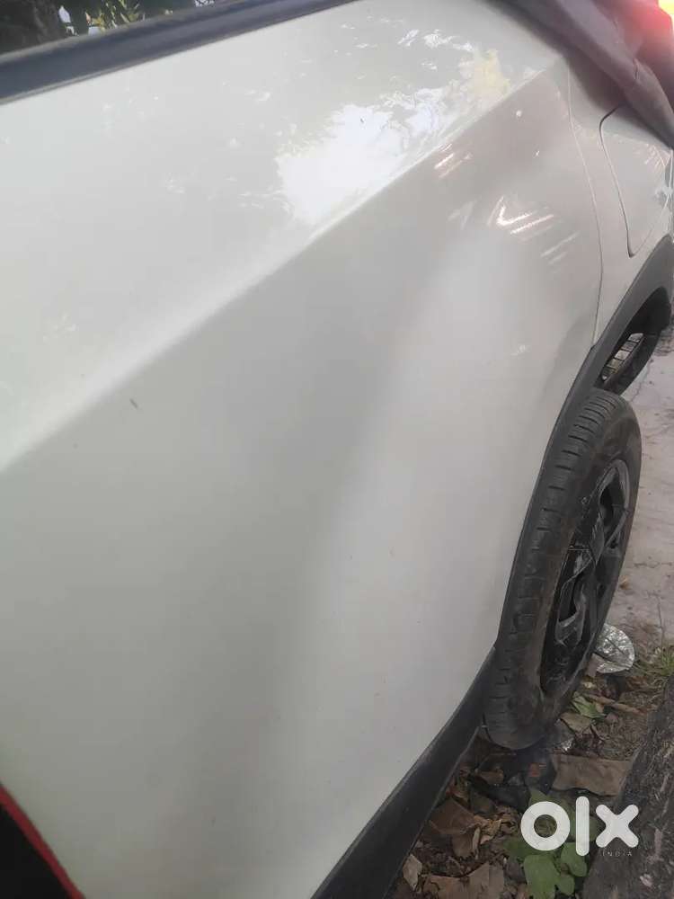 Tata Punch Base Model -central Locking + Speaker Base Tube Display