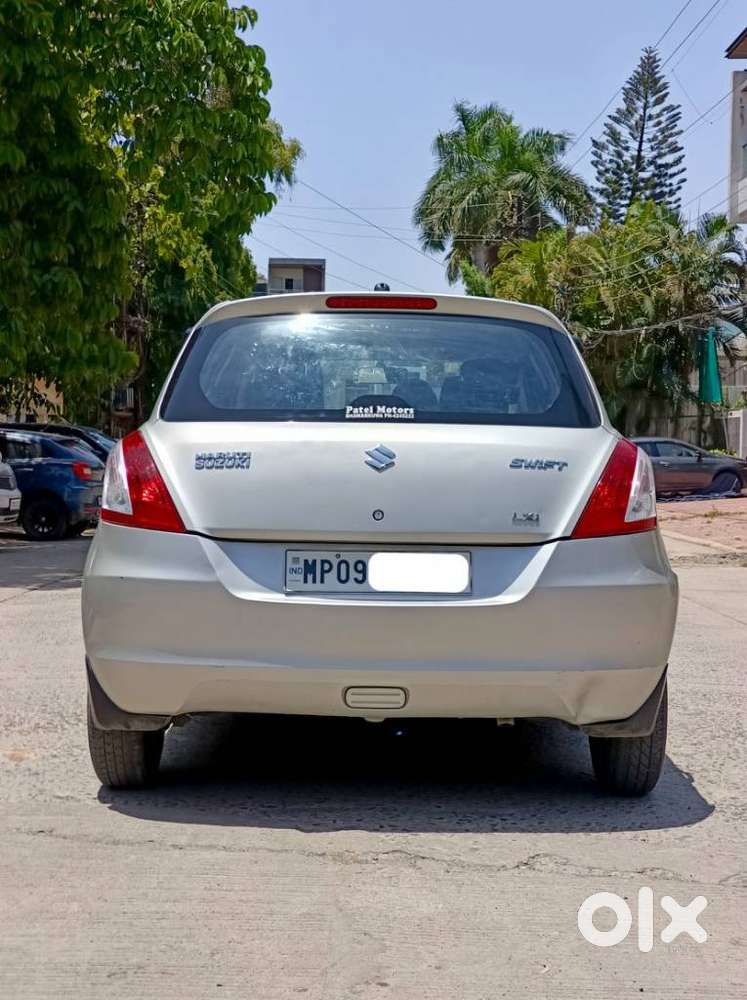 Maruti Suzuki Swift Lxi Option, 2015, Petrol