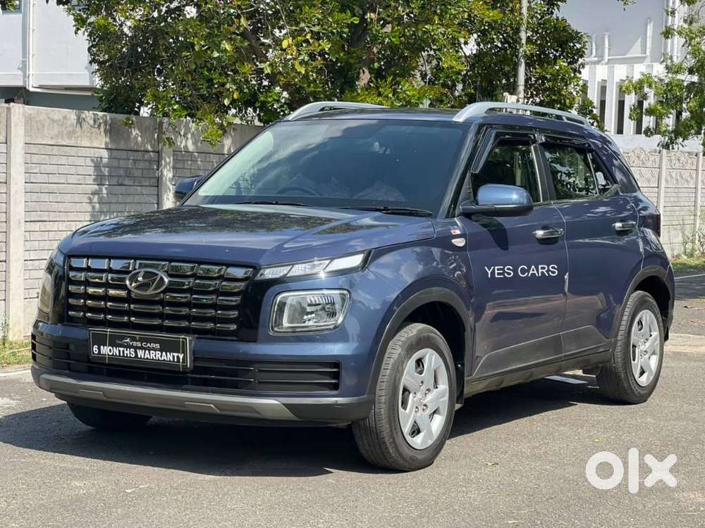 Hyundai Venue 1.2 S Plus, 2022, Petrol