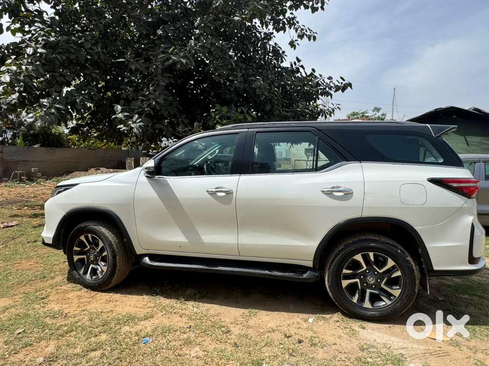 Toyota Fortuner Legender 2022 Diesel 92000 Km Driven