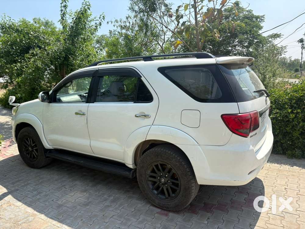 Toyota Fortuner 2015 Diesel Good Condition