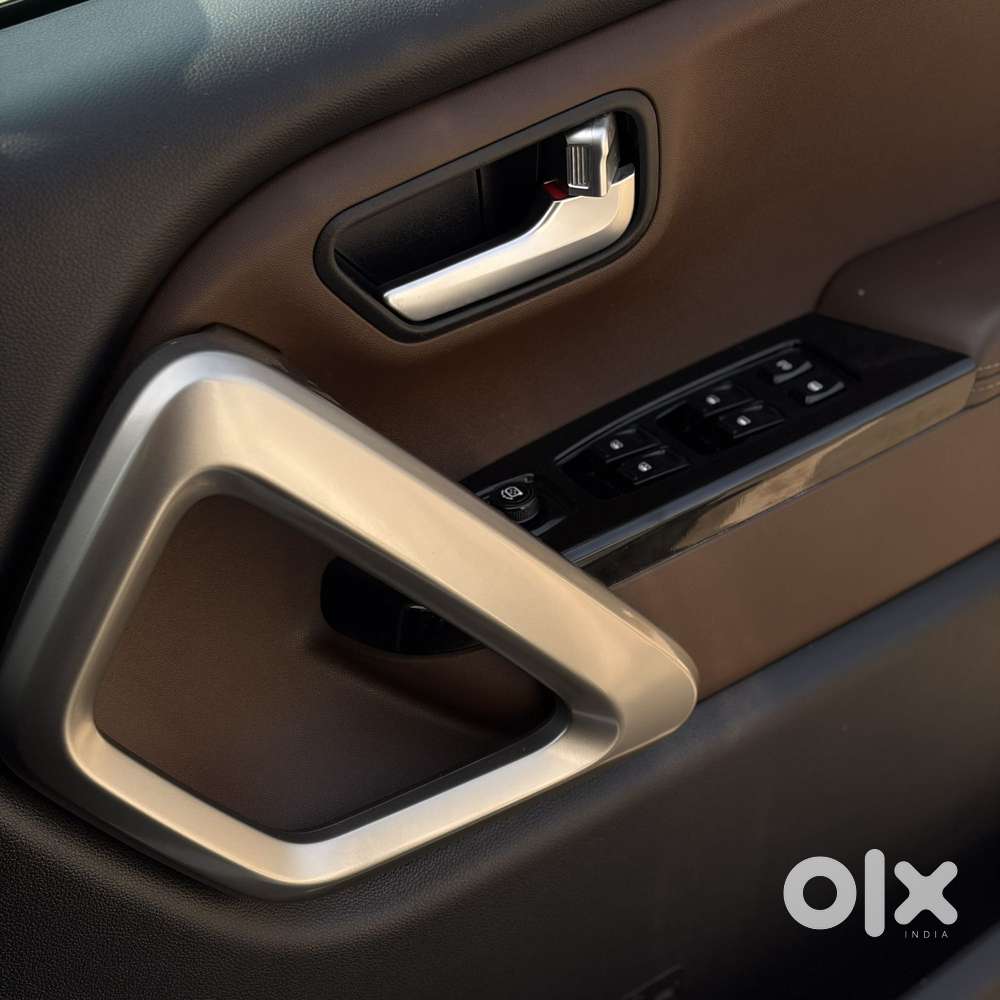 Mahindra Scorpio-n 2.0 Z8 L Petrol At 7 Str, 2023, Petrol