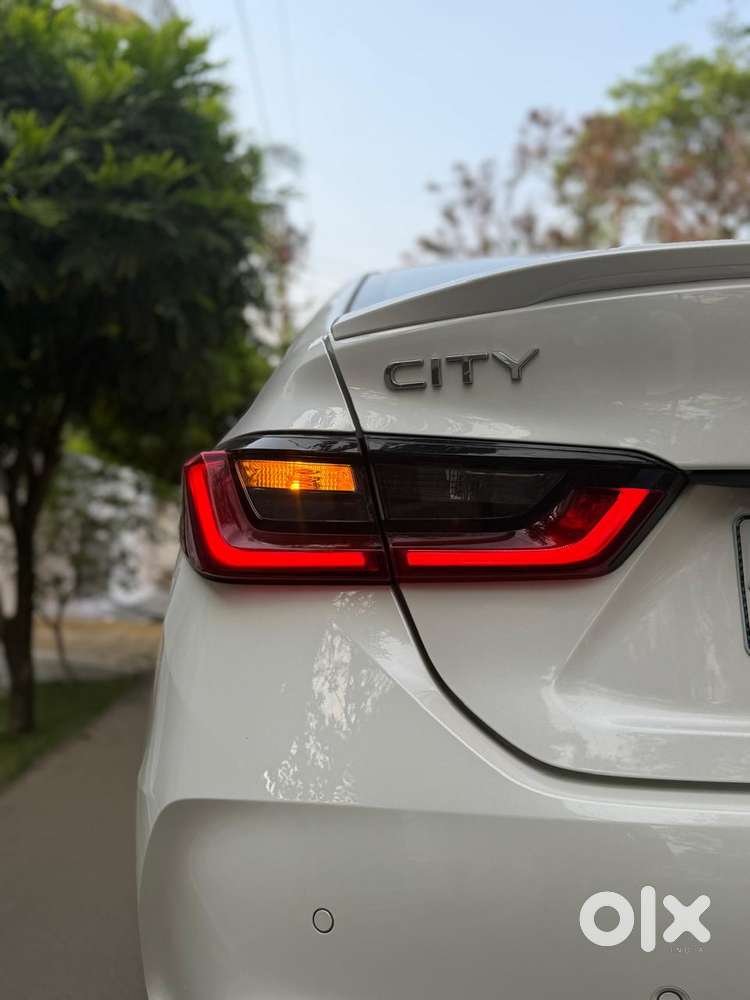 Honda City Zx Petrol Mt, 2023, Petrol