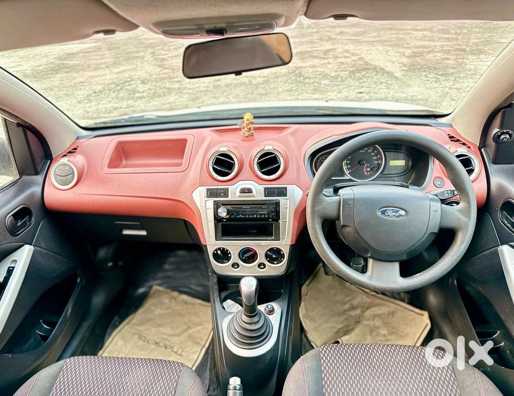 Ford Figo 2010-2012 Petrol Zxi, 2011, Petrol