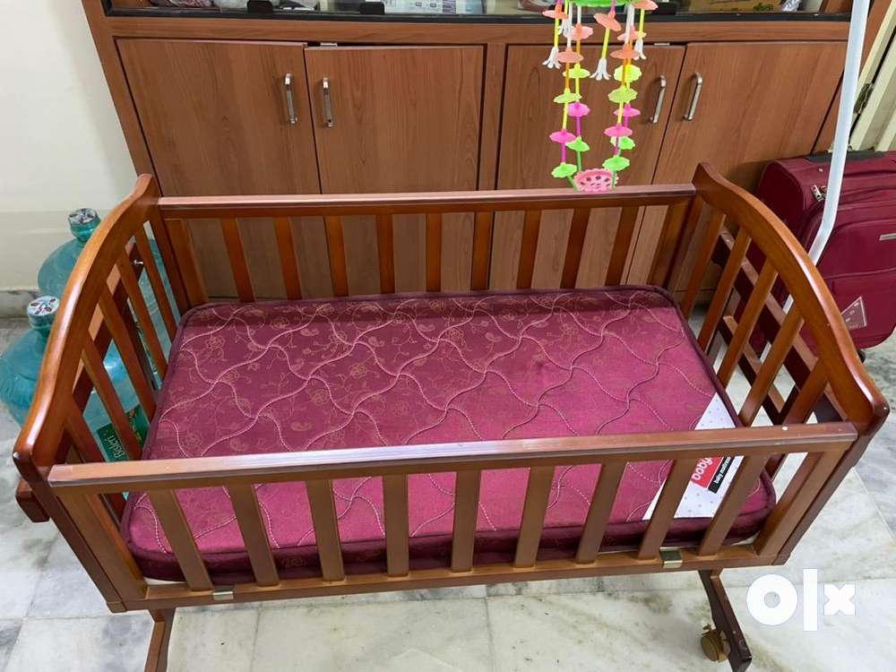 Baby wooden shop cradle olx