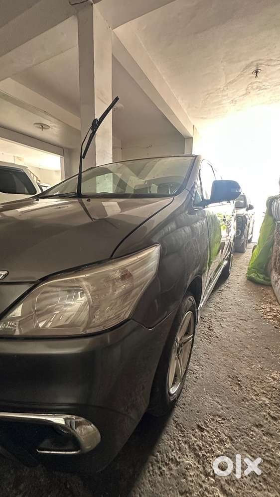 2014 Toyota Innova Diesel 2nd Owner