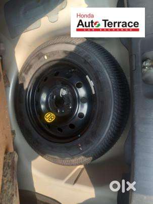 Maruti Suzuki Swift Dzire Lxi, 2015, Petrol