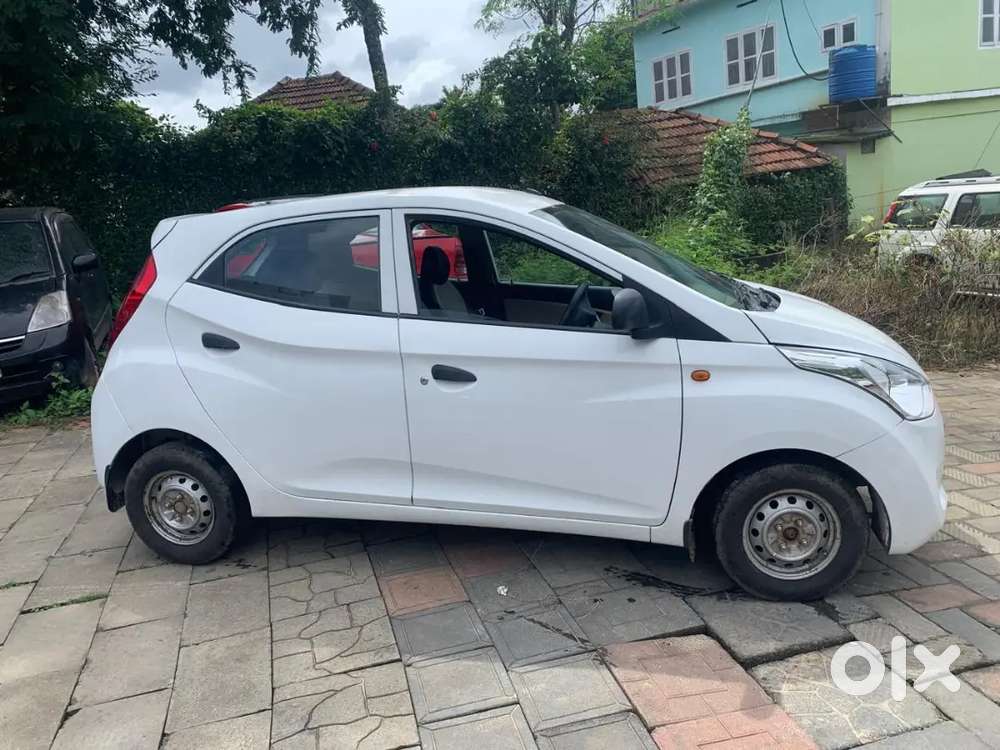 Hyundai Eon 2017 Petrol 42000 Km Driven