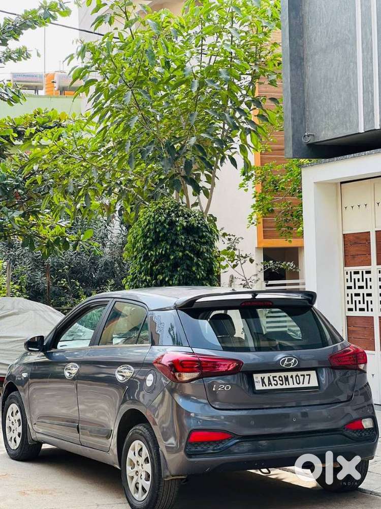 Hyundai I20 Petrol Cvt Magna Executive, 2019, Petrol