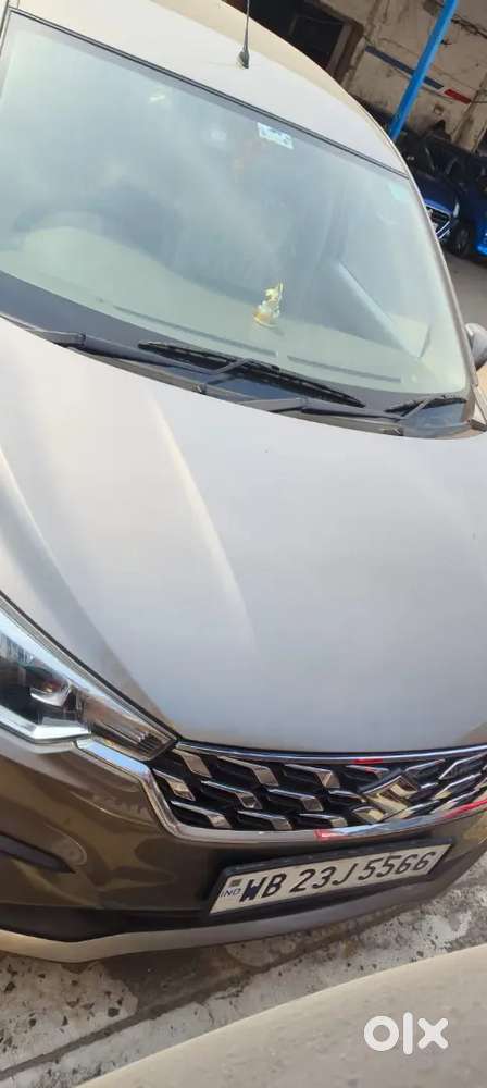 Ertiga Smart Hybrid Zxi (0) 1.5l, 2025 Petrol 925 Km Driven