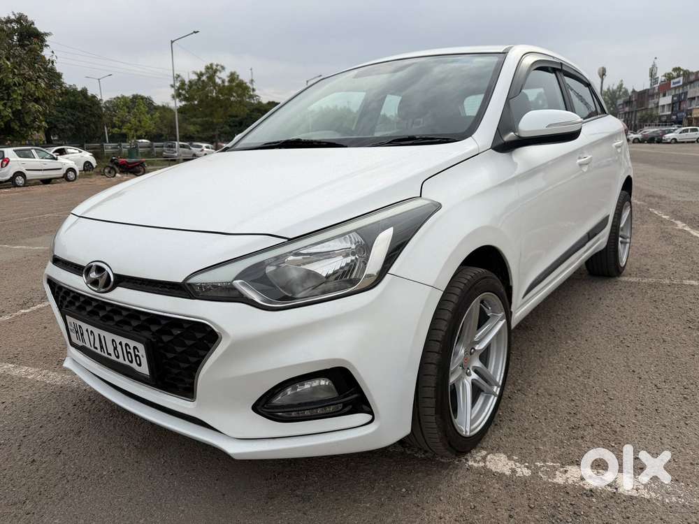 Hyundai I20 Sportz 1.2 Mt, 2020, Petrol