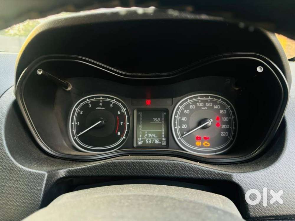 Maruti Suzuki Brezza 1.5 Lxi Smart Hybrid, 2020, Petrol