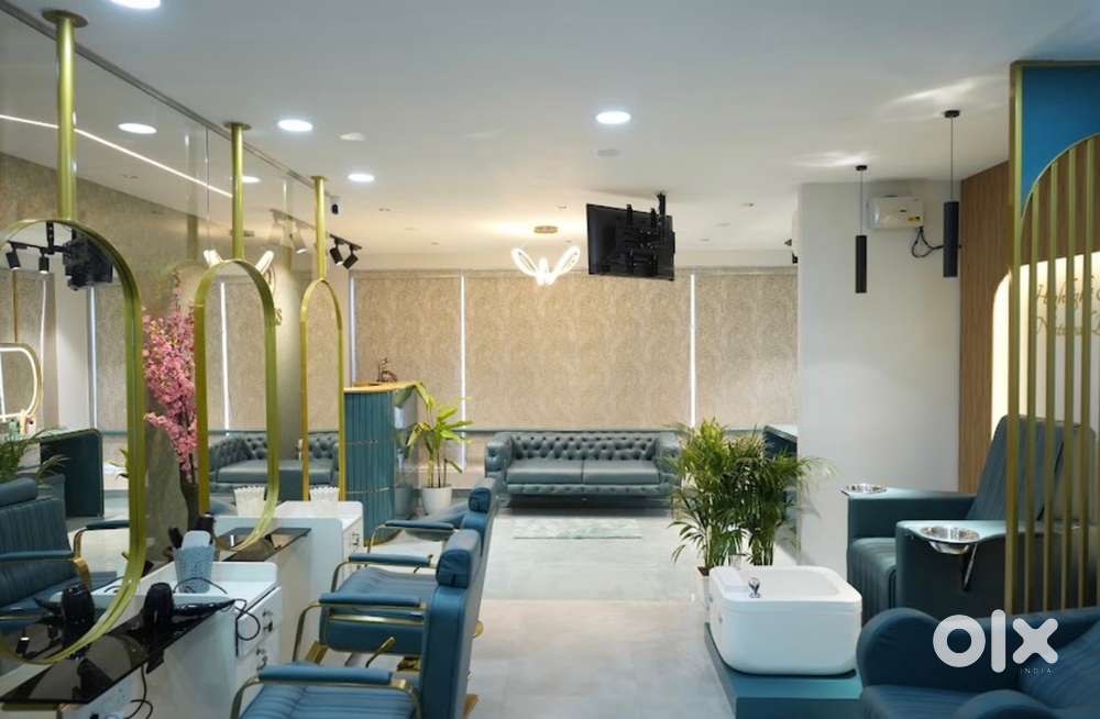 Fully Furnished Beauty Salon n Bridal Studio For sale