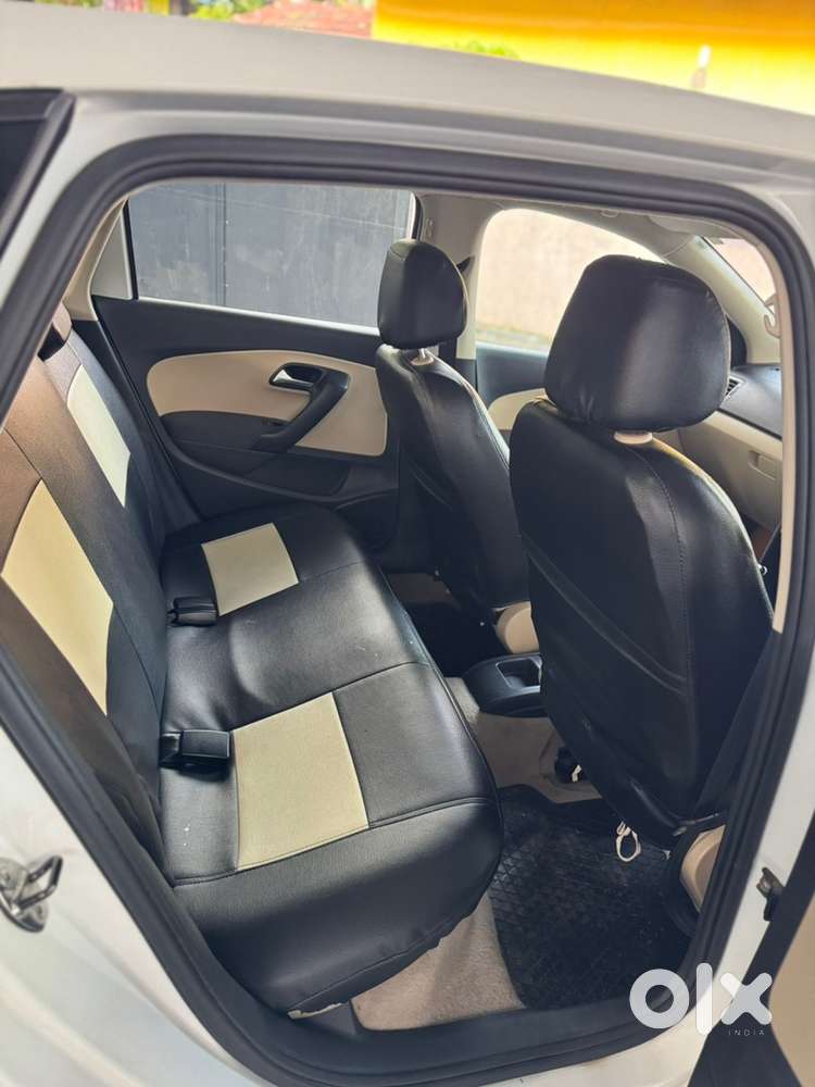 Volkswagen Polo 2015 Year