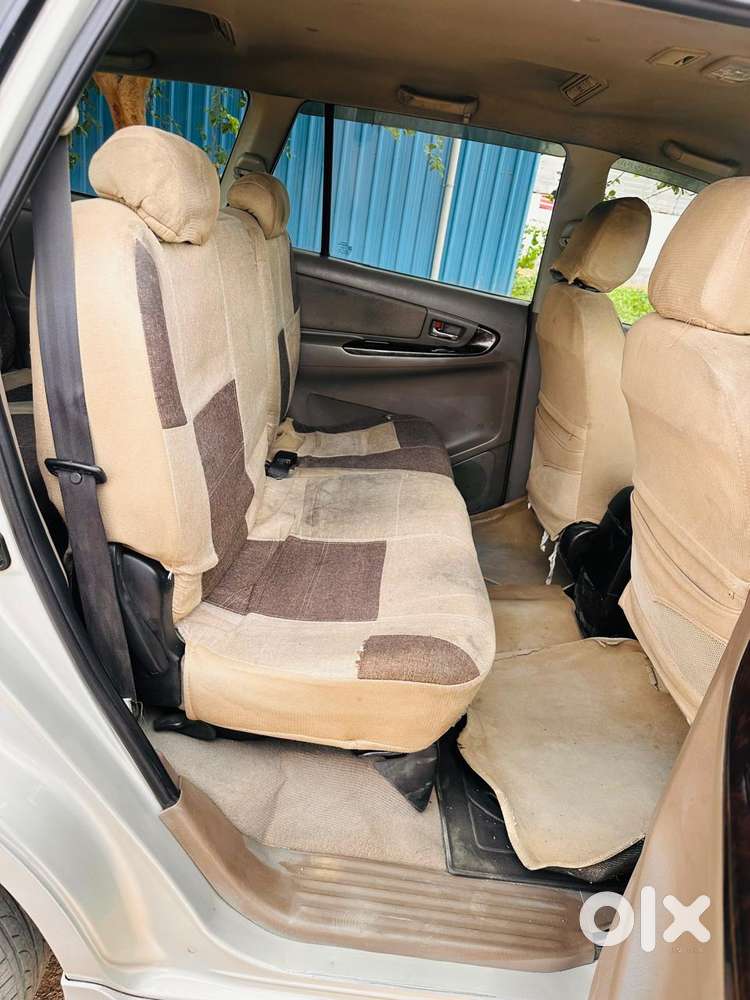 Toyota Innova 2.5 V 7 Str, 2015, Diesel