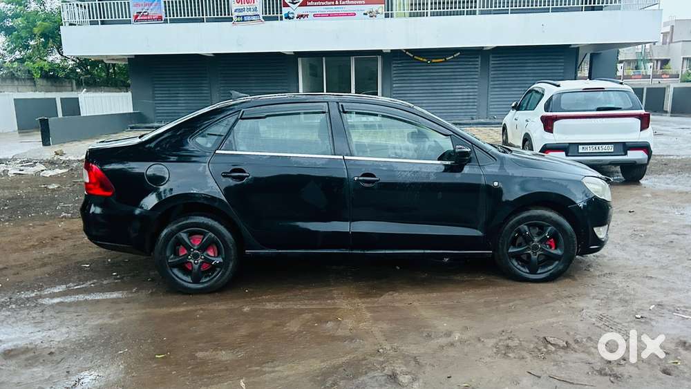 Skoda Rapid 2013 Diesel 126325 Km Driven