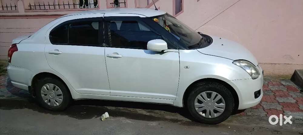 Maruti Suzuki Dzire 2010 Petrol 95000 Km Driven