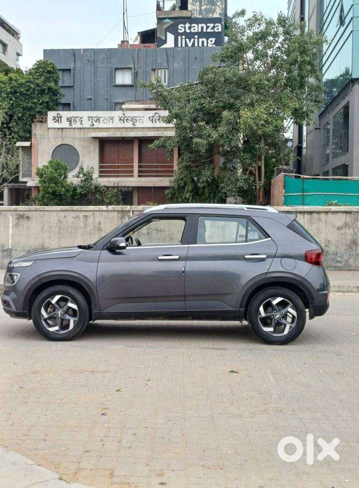 Hyundai Venue 1.0 Sx (o) Turbo Imt, 2021, Petrol