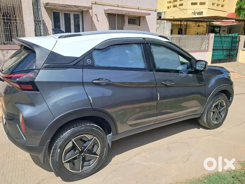 Tata Nexon 2023 Diesel Well Maintained