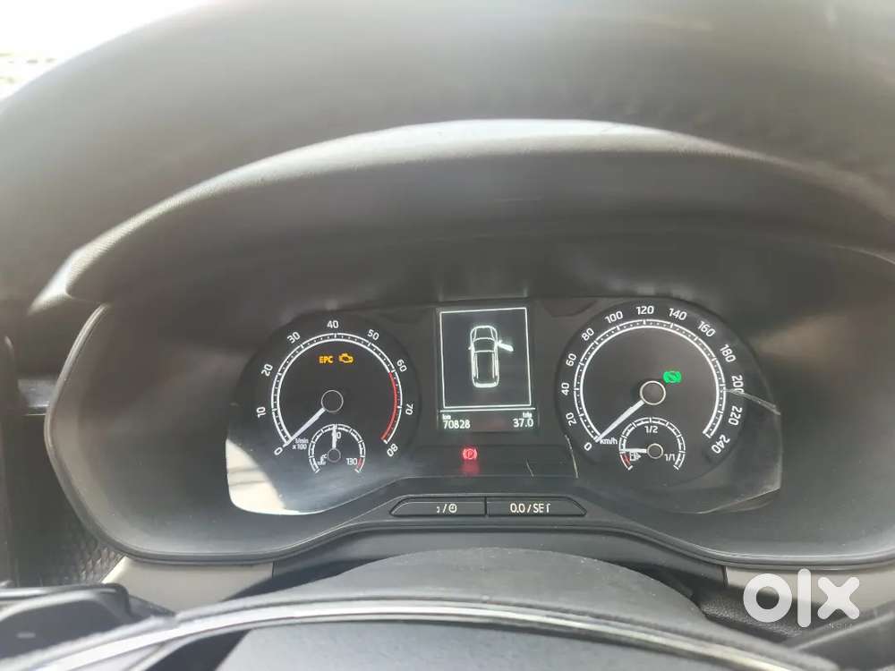 Skoda Kushaq Auto Pure Petdol
