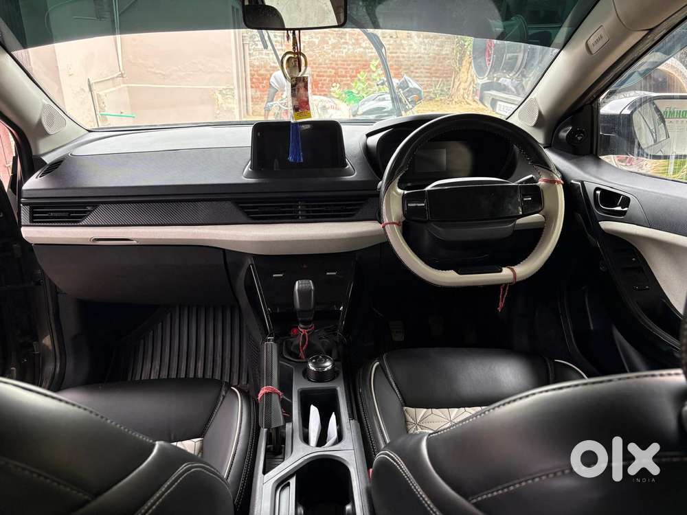 Tata Nexon Pure 1.2 Revotron Petrol 6 Mt, 2024, Petrol