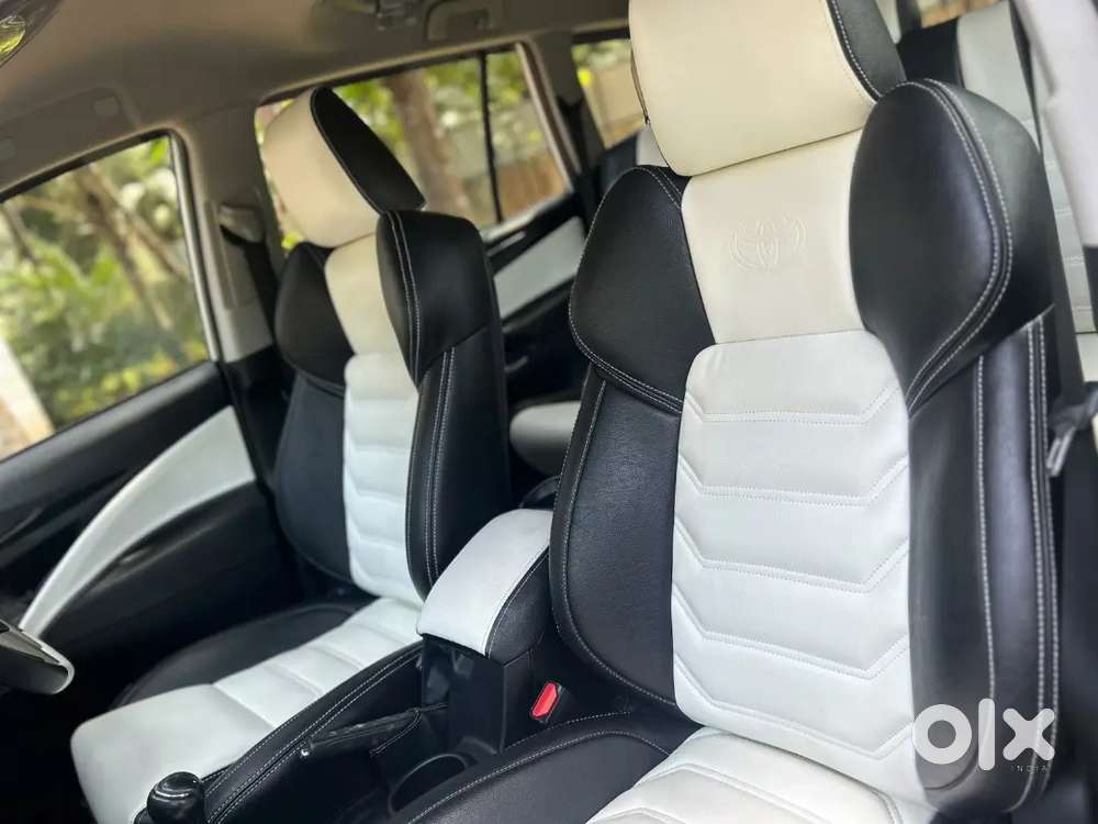 Toyota Innova Crysta 2.4 2019