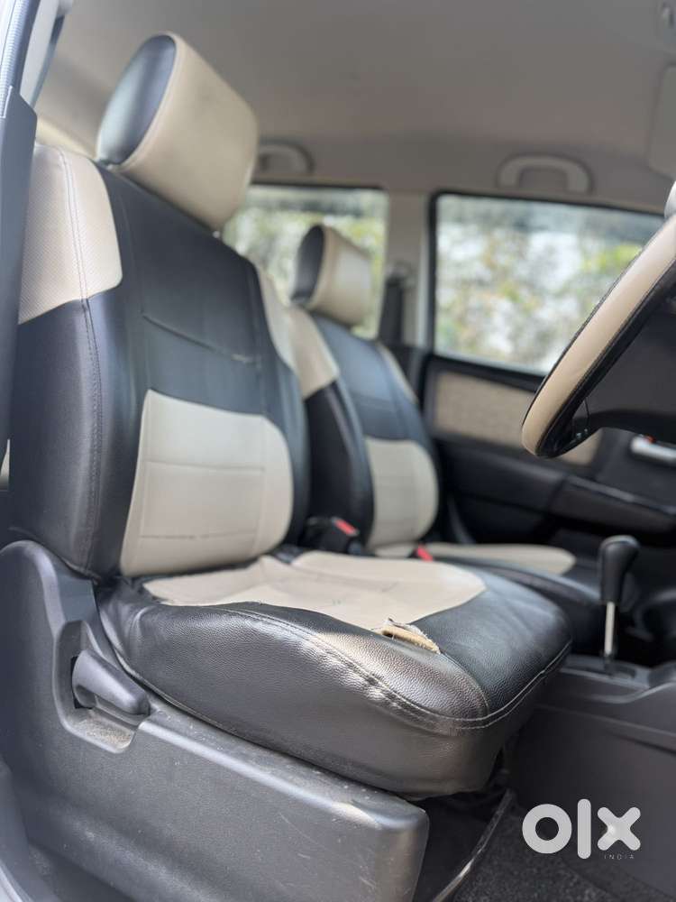 Maruti Suzuki Wagon R Amt Vxi Option, 2017, Petrol