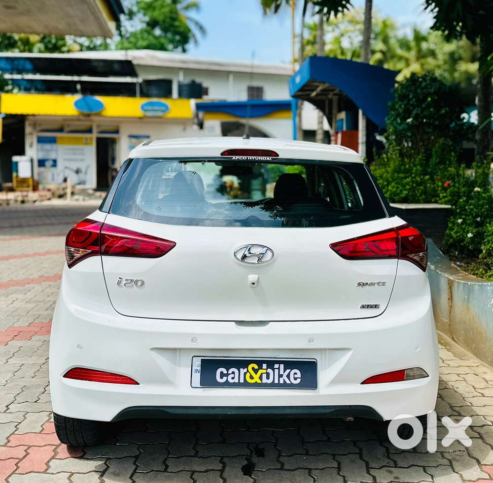 Hyundai Elite I20 Sportz (o) 1.2, 2014, Petrol