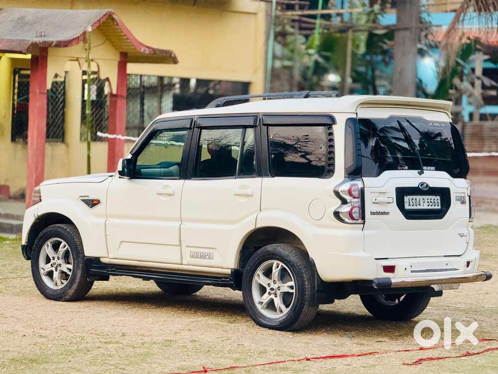 Mahindra Scorpio Classic 2016 Year Diesel Manual