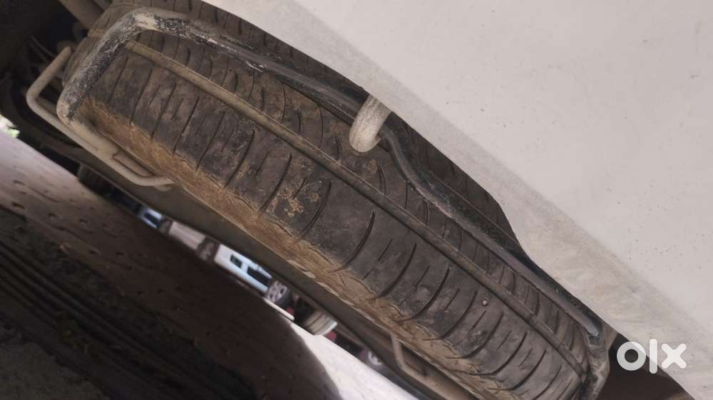 Maruti Suzuki Ertiga 2022-2023 Vxi Cng, 2023, Cng & Hybrids