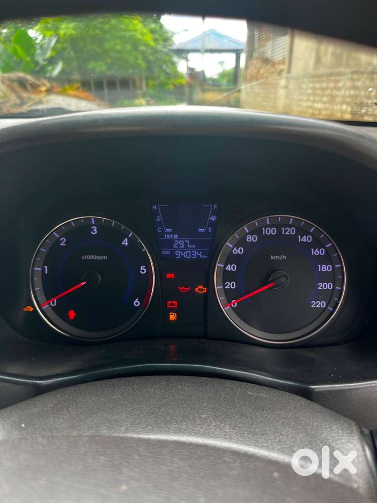 Hyundai Verna Diesel Manual 2014