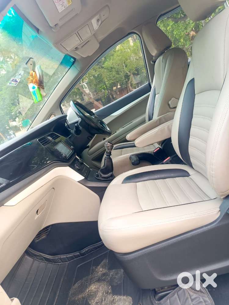 Mahindra Marazzo M6, 2018, Diesel
