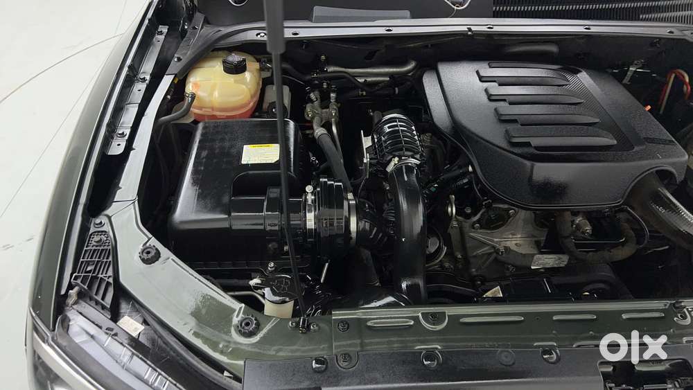 Mahindra Scorpio N Z8 Petrol At 7 Str, 2023, Petrol