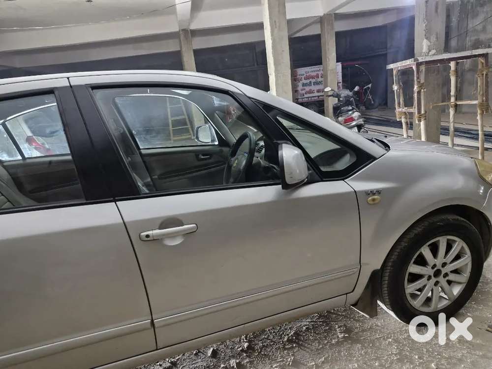 Maruti Suzuki Sx4 2011 Petrol Third-owner