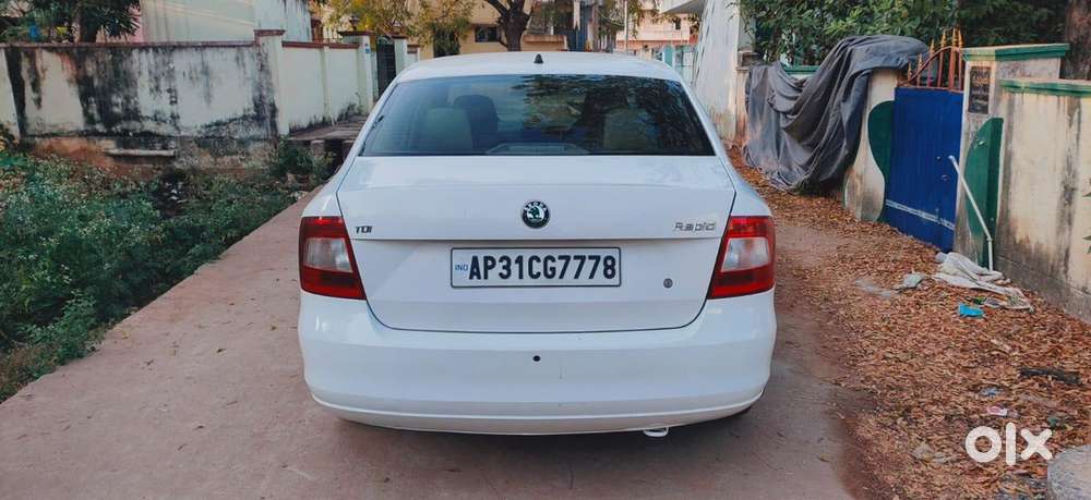 Skoda Rapid Diesel 2013