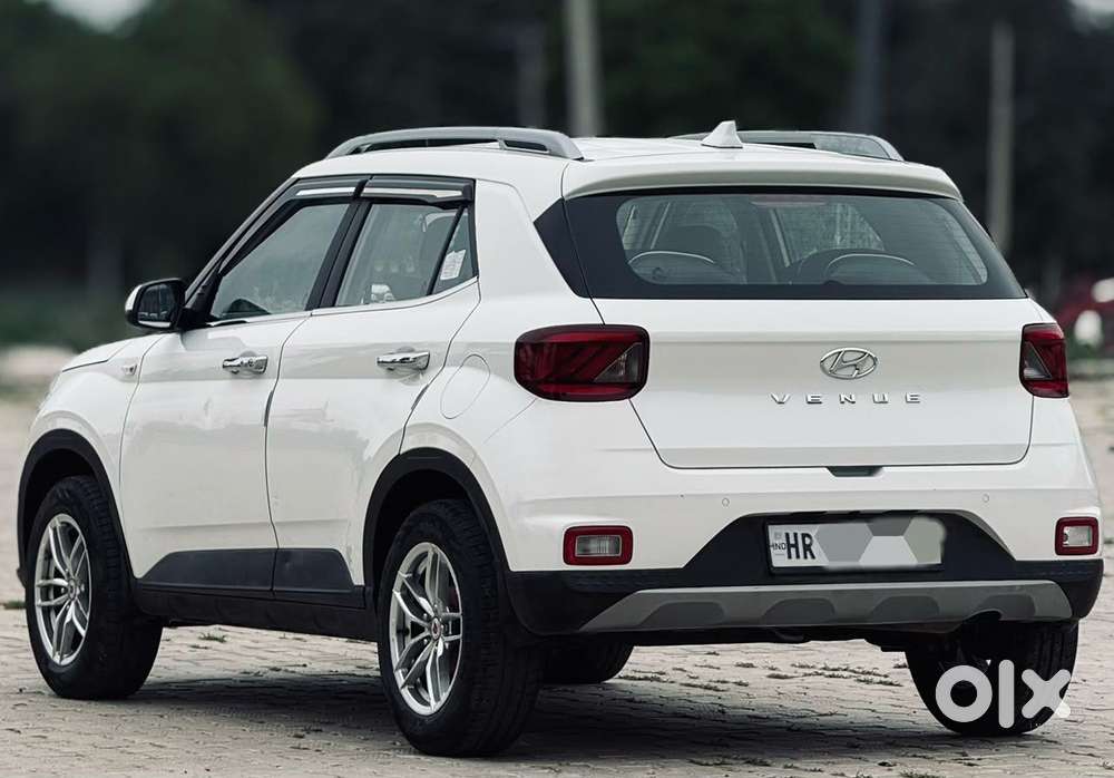 Hyundai Venue S 1.2 Petrol, 2021, Petrol