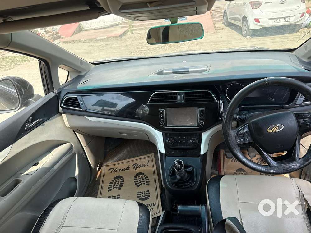 Mahindra Marazzo M8, 2018, Diesel