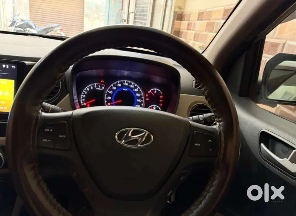 Hyundai Grand I10 2018 Sportz Cng 68000 Km Driven Good Condition Car